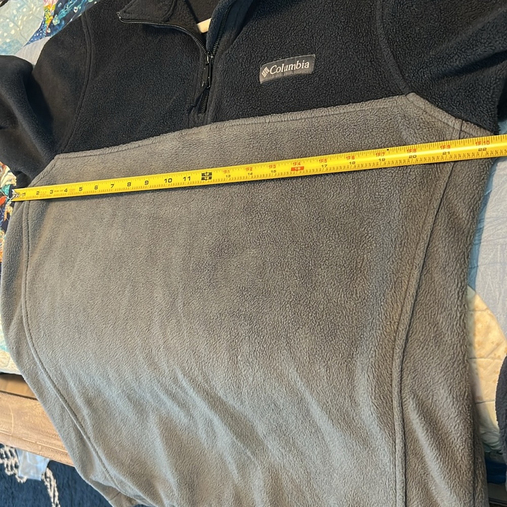 Columbia Black & Gray Two Toned 1/4 Zip Fleece Pullover, Men’s Size Medium - Picture 5 of 8